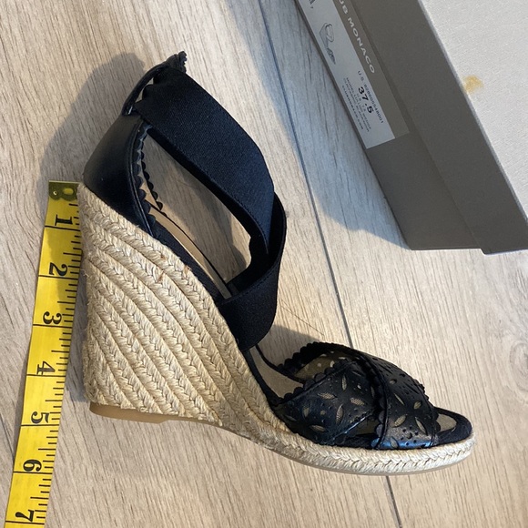 Club Monaco - Model Lulloo Wedge - Picture 6 of 7